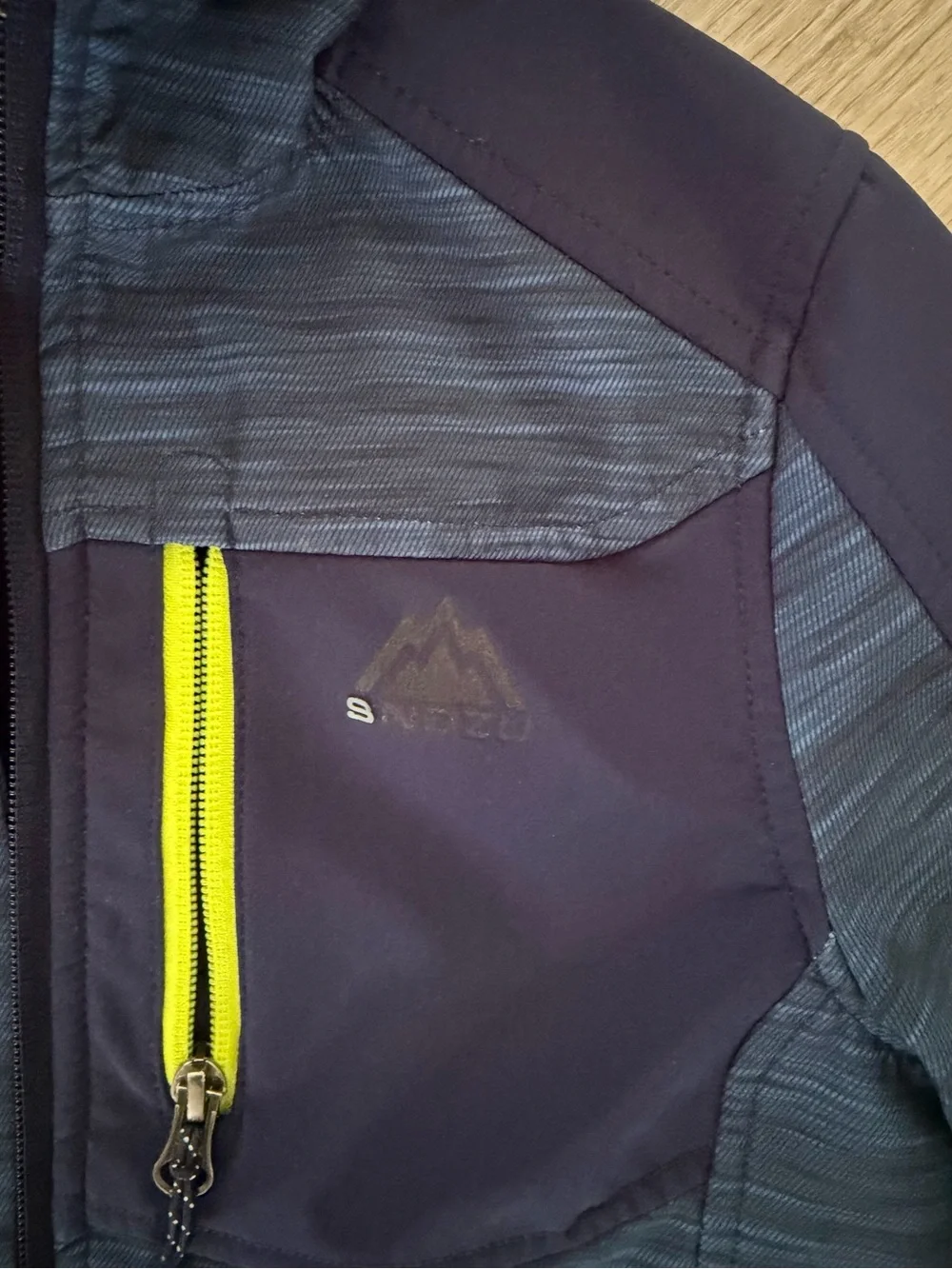 Snozu Navy Blue Hooded Kids Puffer Jacket with Yellow Zip Accent